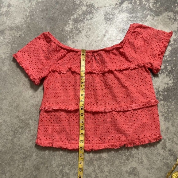 lulus Julia Coral Pink Eyelet Lace Short Sleeve Top Women’s Size‎ Medium - Picture 4 of 10